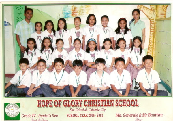 Gr. 4 class picture
